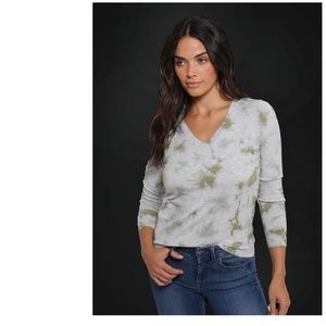 NWT Minnie Rose L/S V-neck Tie-Dye